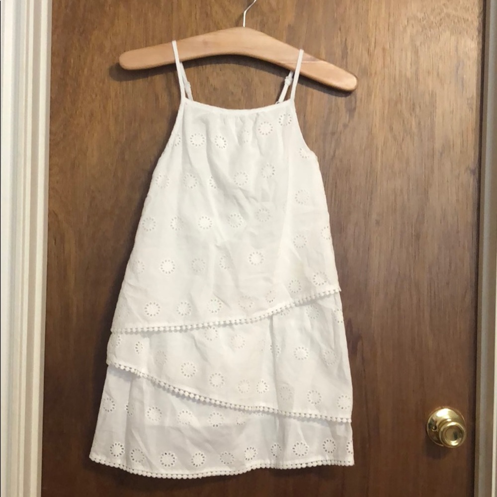 White Eyelet dress- size 8 excellent condition